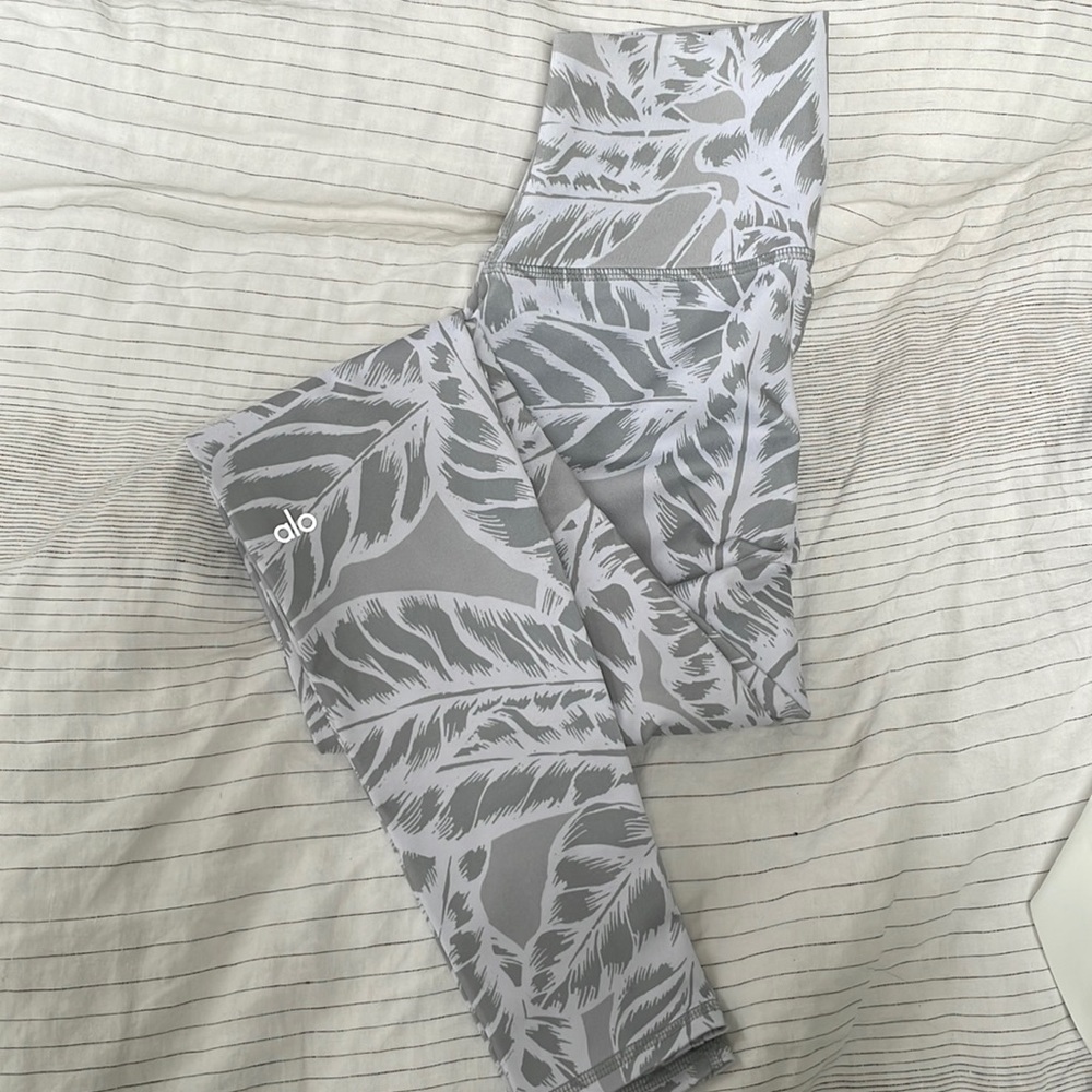 Tropical print alo leggings